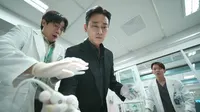 Cena do episódio 1: A chegada do novo chefe de Heróis de Plantão
