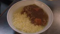 Cena do episódio 8: Curry Ramen de Jantar da Meia Noite: Histórias de Tokyo