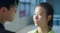 Cena do episódio 14 de Para Shippar Alguém