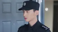 Cena do episódio 2: Confrontation de You Are My Hero