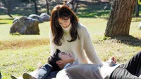 Cena do episódio 14: Love Isn't Something You Can Share de The K2
