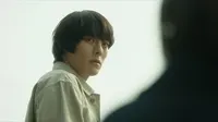 Cena do episódio 10 de Uma Família Inusitada