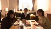 Cena do episódio 11: Papai por um dia de Good Morning Call