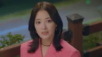 Cena do episódio 2 de Amor Segundo a Lei