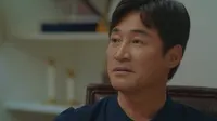 Cena do episódio 9 de Amor Segundo a Lei