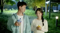 Cena do episódio 14: Unchosen, Unloved, Alone de Família por Escolha
