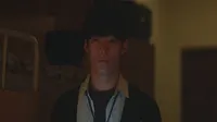 Cena do episódio 4 de Alice, a Arma Final