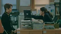 Cena do episódio 2 de O Rei Eterno