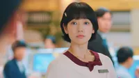 Cena do episódio 10: Guerra de titãs de Hong, A Infiltrada