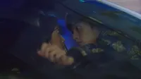 Cena do episódio 21 de Tempted