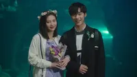 Cena do episódio 28 de Tempted