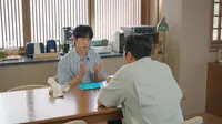 Cena do episódio 14: Doce amor de O Amor Mora ao Lado