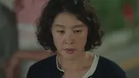 Cena do episódio 15: Parabéns, minha vida de O Amor Mora ao Lado