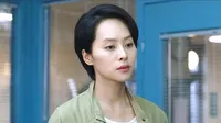 Cena do episódio 8 de Médico Legista Dr. Qin: O Leitor de Mentes