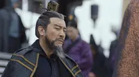 Cena do episódio 2 de A aliança dos conselheiros