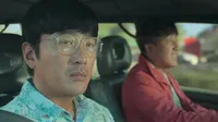 Cena do episódio 1 de Narco-Santos