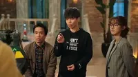 Cena do episódio 11 de Eu Não Sou um Robô