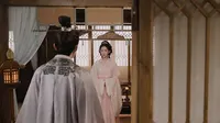 Cena do episódio 17 de O Gambito da Princesa