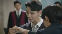 Cena do episódio 11 de Meritíssimo