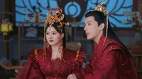 Cena do episódio 34: Yan Shuang Inherits the Throne de O Último Imortal