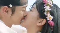 Cena do episódio 32: Wedding Ceremony de The Tale of Nokdu