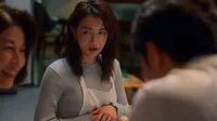 Cena do episódio 7 de Fishbowl Wives