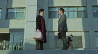 Cena do episódio 4 de Stranger