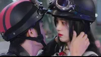 Cena do episódio 8 de Love Under The Full Moon