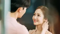 Cena do episódio 13: Nothing Can Stop Us de O Que Houve com a Secretária Kim?