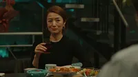 Cena do episódio 4 de Consumidas pelo Fogo