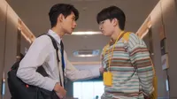 Cena do episódio 1 de Amor de Intermediário