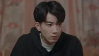 Cena do episódio 4 de Adivinhe Quem Eu Sou