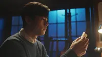 Cena do episódio 6 de Miau, o Garoto Secreto