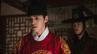 Cena do episódio 7 de Sr. Rainha