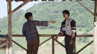 Cena do episódio 5 de 1000 Stars