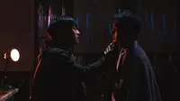 Cena do episódio 9 de 1000 Stars