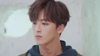 Cena do episódio 30 de Love Crossed