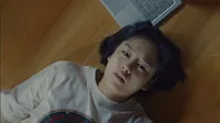 Cena do episódio 7: The Horror of the Basement de O Inferno São as Pessoas