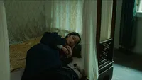 Cena do episódio 23 de Sob o Cair da Neve