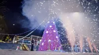 Cena do episódio 19 de É Minha Luz