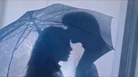 Cena do episódio 26 de É Minha Luz