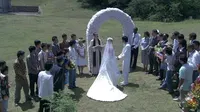 Cena do episódio 29: Casamento de Bruce Lee: A Lenda