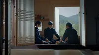 Cena do episódio 10: Where Is Your Father, Hwa Pyung? de The Guest