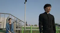 Cena do episódio 6: Revenge Him de The Guest