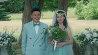 Cena do episódio 5: Língua de sinais de First Love
