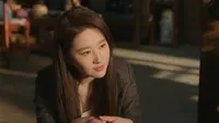 Cena do episódio 7 de Meet Yourself