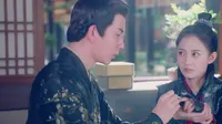 Cena do episódio 16 de The Love Lasts Two Minds