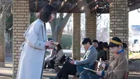 Cena do episódio 11 de Dois Maridos e Uma Esposa