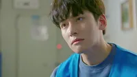 Cena do episódio 2 de Backstreet Rookie