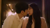 Cena do episódio 4 de Woori The Virgin